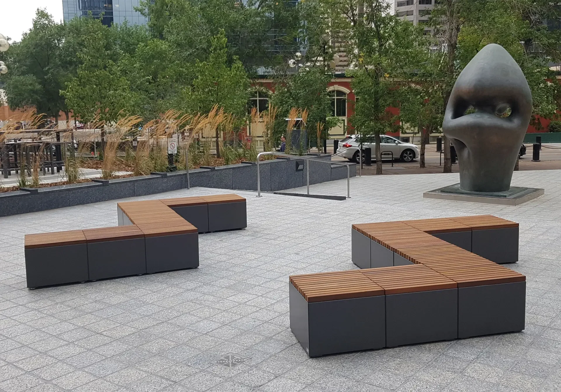 Maglin Site Furniture